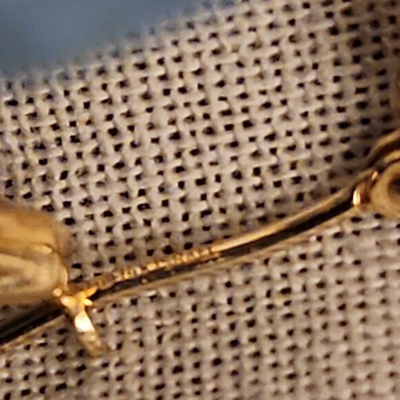 Hoop Earrings 14k Yellow-Gold* - Picture 7 of 15